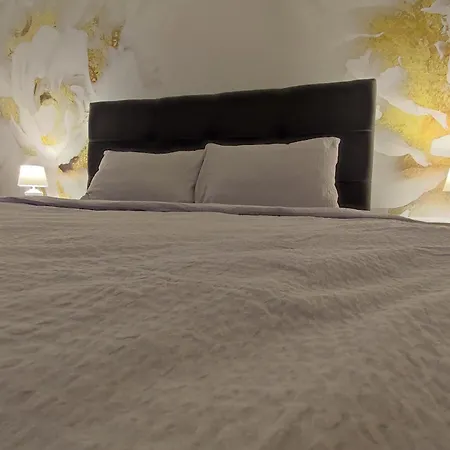 High T Apartment Kraljevo